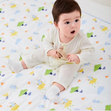 Baby Seamed Cotton Gauze Blanket (Slightly Thick)